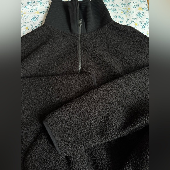 Elle Women's Black Zip-Up Jacket - Picture 9 of 11